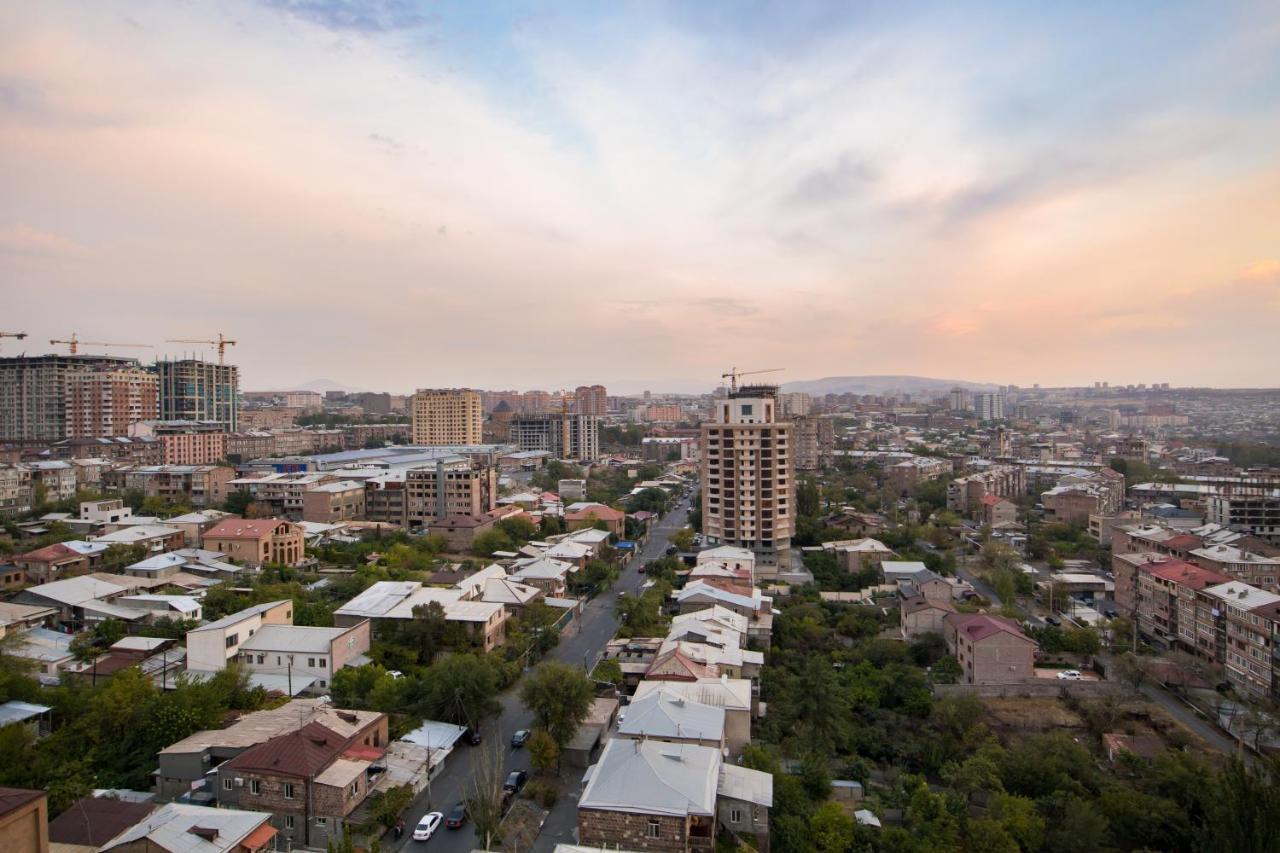 Hotelise L Bird Eye Apartment Erivan Exterior foto